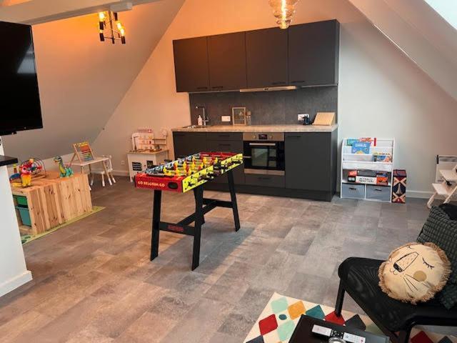 Family 'marieo' With Game And Outdoor Facilities Gistel